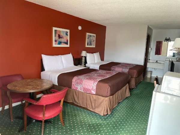 Budget Host Inn image 17